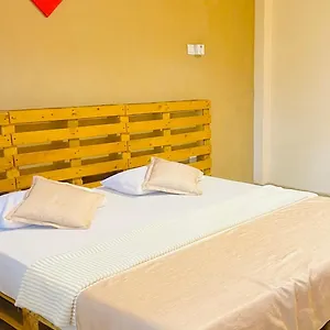 Homestay Inside Out Nature, Kandy